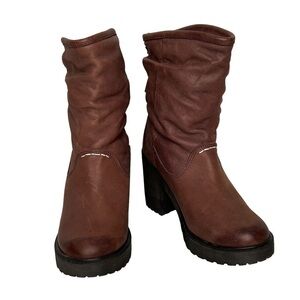 Coolway Brown Slightly Slouchy Burnished Toe Leather Block Heel Booties Sz 10